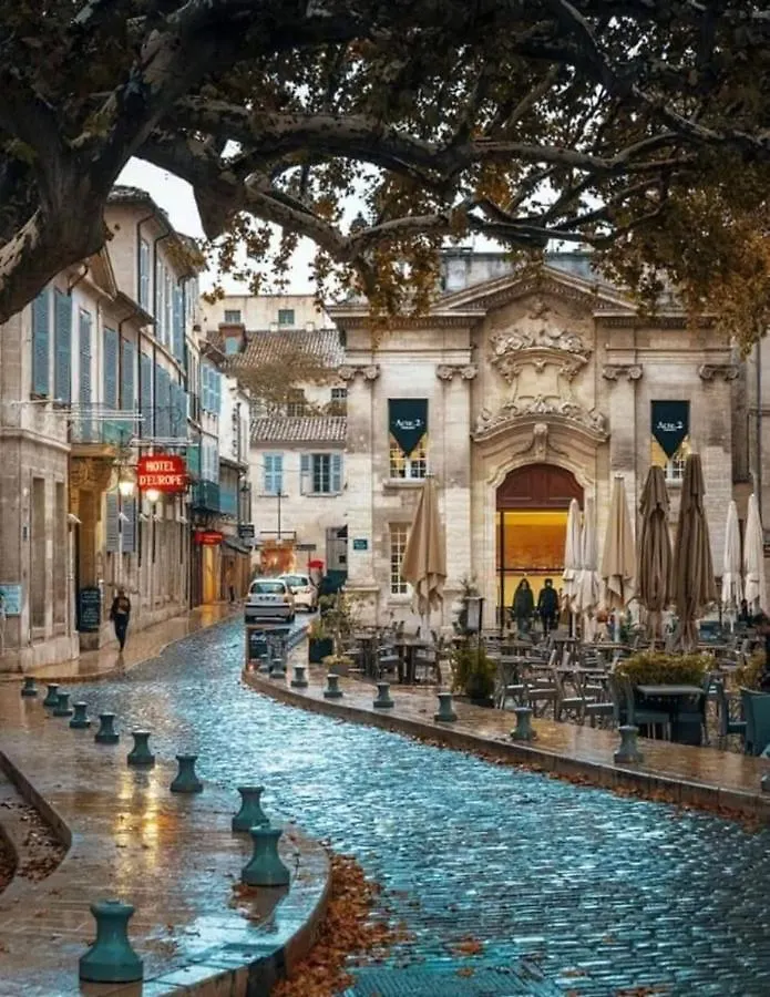 Duplex Quartier Saint Ruf Proche Remparts Avignon Centre Apartment 0*,
